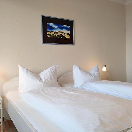 Ferienwohnung *Hafenblick* Wittdün Екстериор снимка